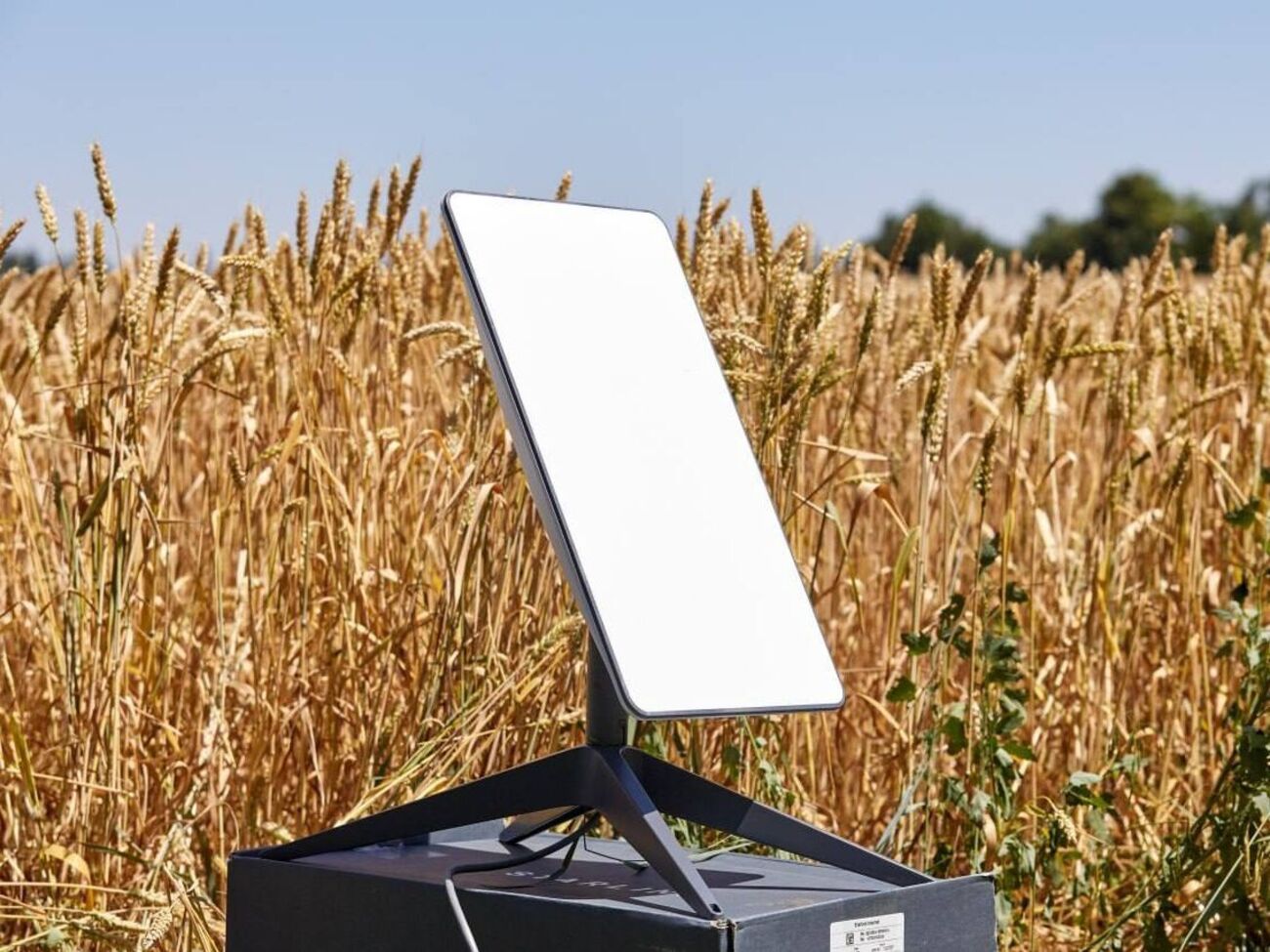 По данным Минцифры, в Украине уже минимум 17 тыс. терминалов Starlink