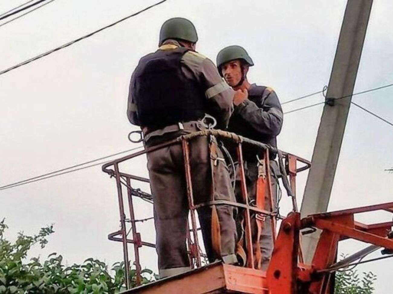 Для большинства семей электроснабжение приходилось восстанавливать более 10 раз из-за постоянных разрушений электросетей