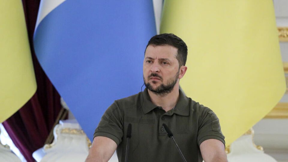 Зеленский: Флаг Украины был свидетелем рождения мирового шедевра и вживую слышал, куда должен идти русский военный корабль