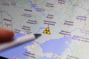 За даними "Енергоатому", загалом на ЗАЕС дислокується понад 40 одиниць військової техніки російських загарбників