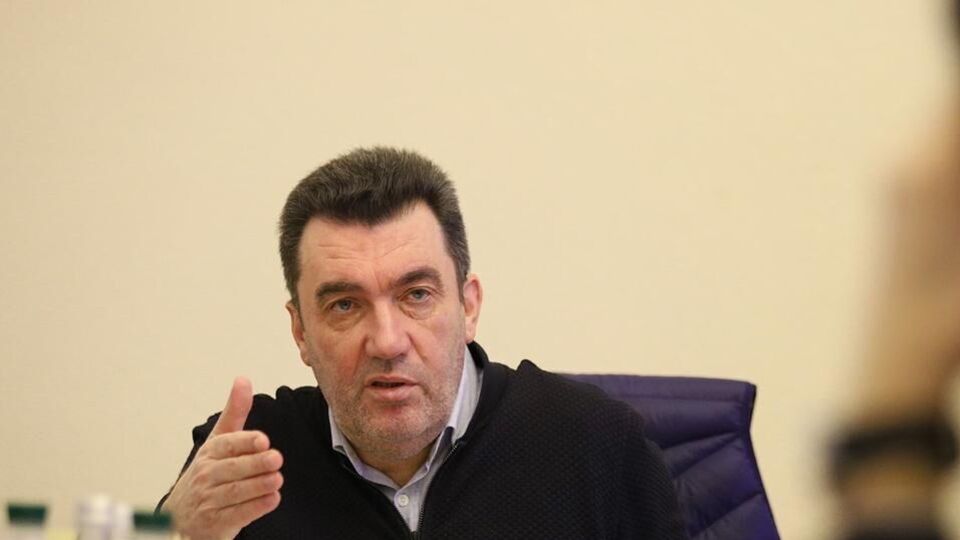 Украина, в отличие от РФ, не воюет с мирным населением – Данилов