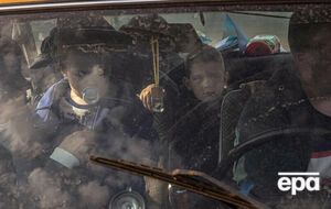 Це роблять для створення ще більших черг – Янушевич