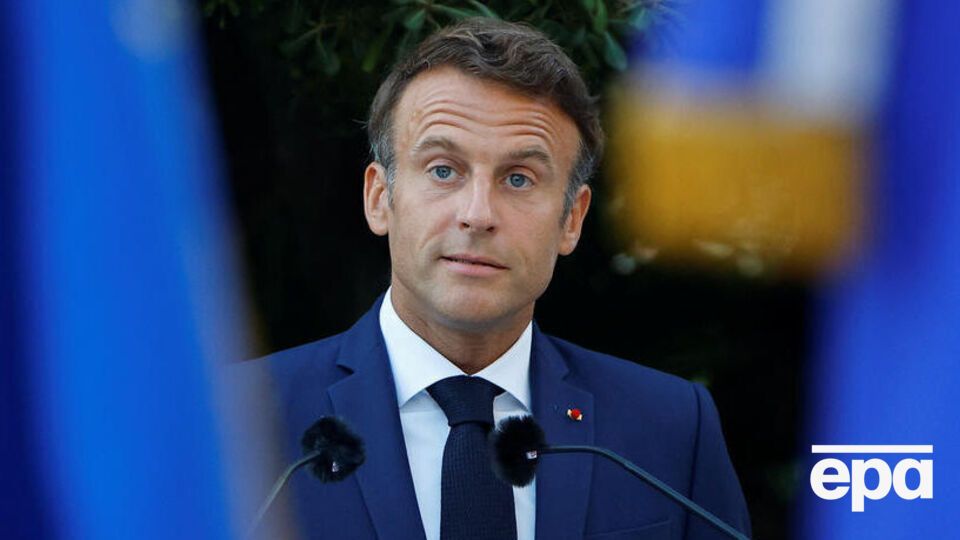 Президент Франции Эммануэль Макрон будет продолжать поддерживать Украину в ее борьбе за свою территорию
