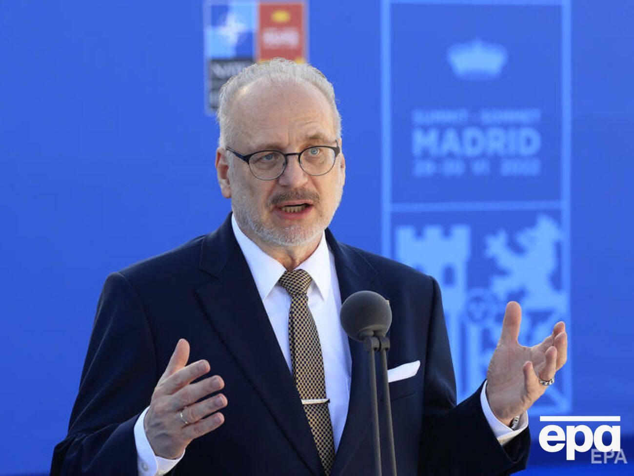 Эстония никогда не признает незаконную аннексию РФ Крыма или какой-либо другой территории Украины, отметил Карис