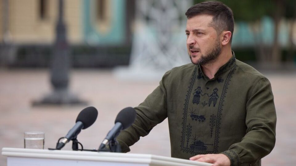 Зеленський не бачить можливості діалогу з Росією в разі проведення судилища над азовцями