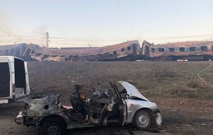 Из-за ракетного удара оккупантов по станции Чаплино возник пожар в пяти пассажирских вагонах, отметили в ОПУ