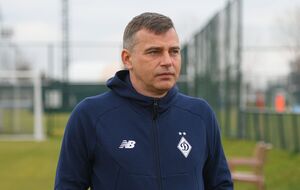 В Украине сложная экономическая ситуация и не все могут позволить себе подписку, отметил Мохник