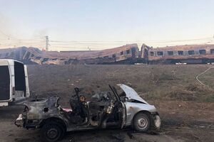 Окупанти вдарили ракетами по станції Чаплине, пасажирському поїзду і житлових будинках у селищі