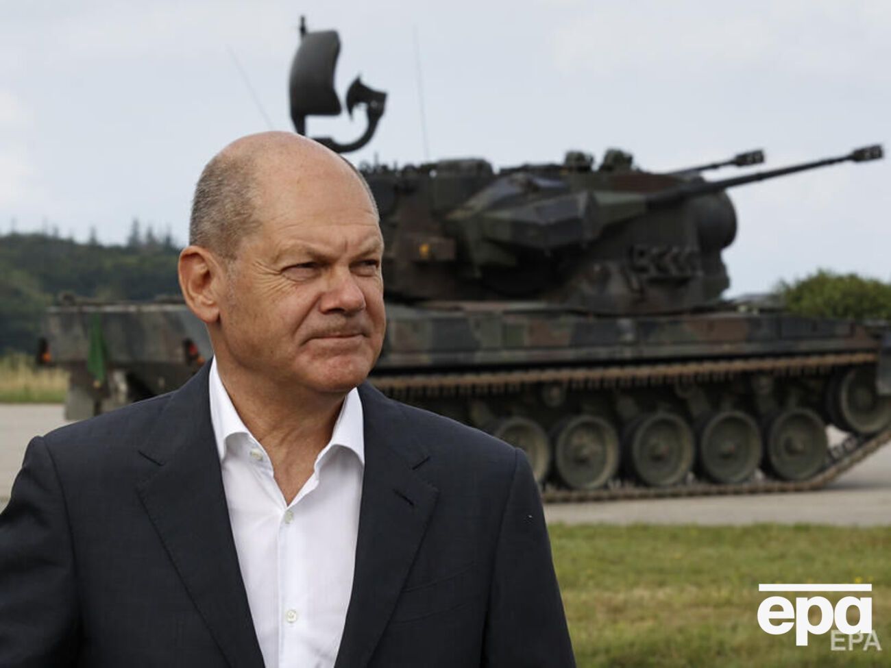 Украина имеет право защищать свою независимость и суверенитет, отметил Шольц