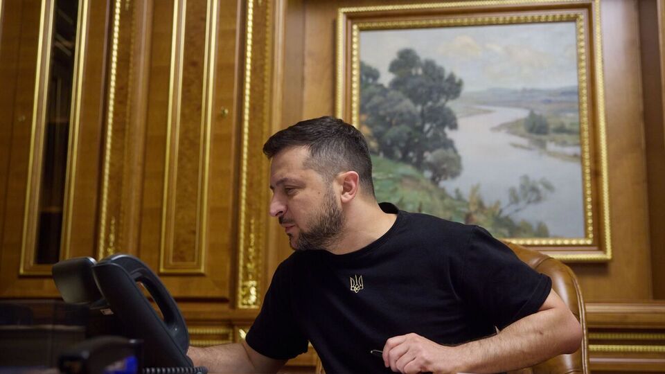 Зеленский назвал разговор с американским коллегой "чудесным"