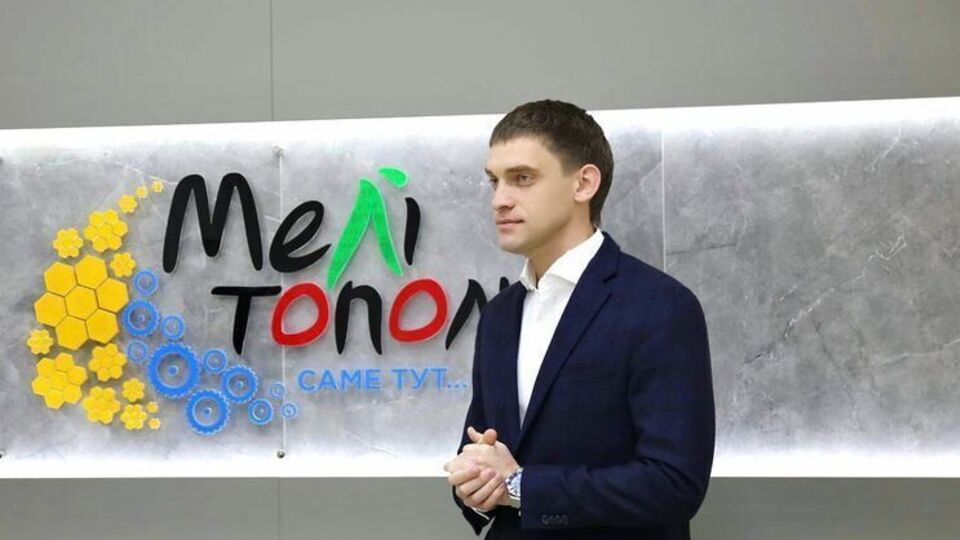 За словами Федорова, на території Мелітополя немає фільтраційних таборів, але людям доводиться проходити його під час виїзду