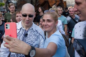 Гордон записав відеоблог на Хрещатику і поспілкувався з перехожими