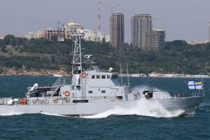 Украинский катер "Славянск", по некоторым данным, оккупанты потопили 3 марта