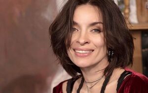 Мейхер снялась в качестве модели