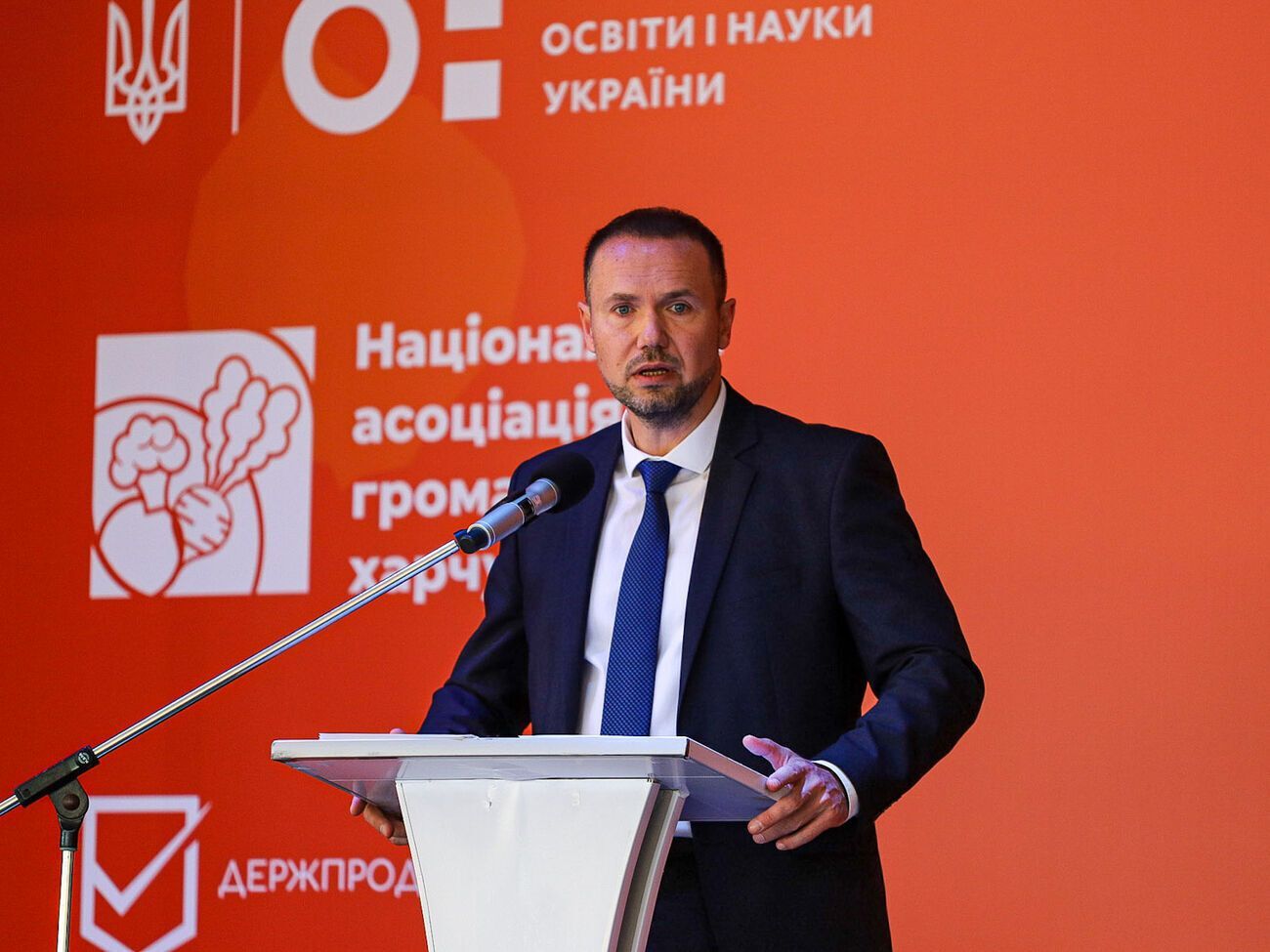 Шкарлет: До повномасштабної агресії в Україні було майже 4,2 млн школярів 1–11 класів. Сьогодні маємо 641 тис. школярів за межами території України, у країнах Європи. Приблизно ще 200 тис. школярів перебувають на тимчасово окупованих територіях