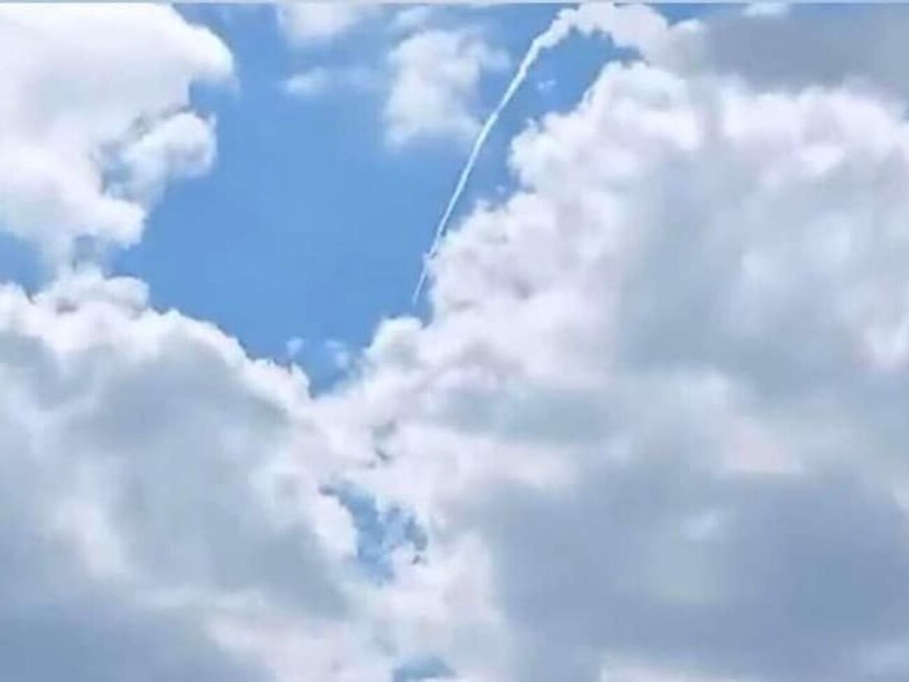 Гучні звуки вибухів, що було чутно в Запоріжжі &ndash; результат роботи протиповітряних сил ЗСУ, зазначив Старух