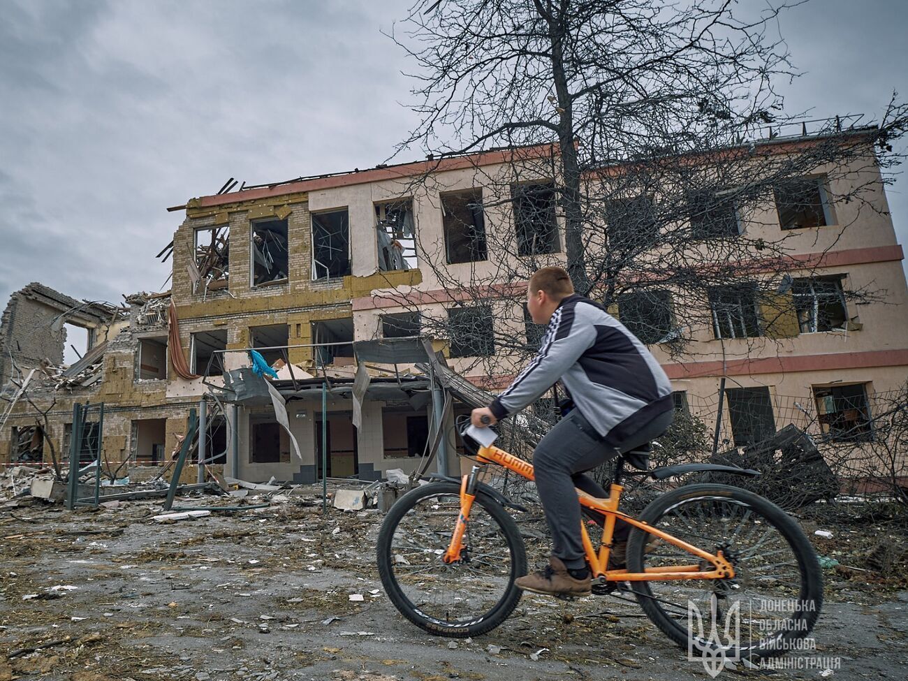 С 1 сентября ограничение на передвижение будет действовать в Донецкой области с 21.00 до 5.00, отметили в Донецкой ОВА