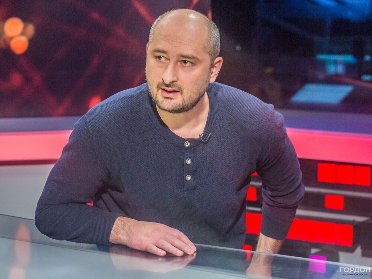 Бабченко: Україна противника постійно промацує, знаходить вразливе місце, б'є по ньому&nbsp;&ndash; і досягає якихось тактичних переваг
