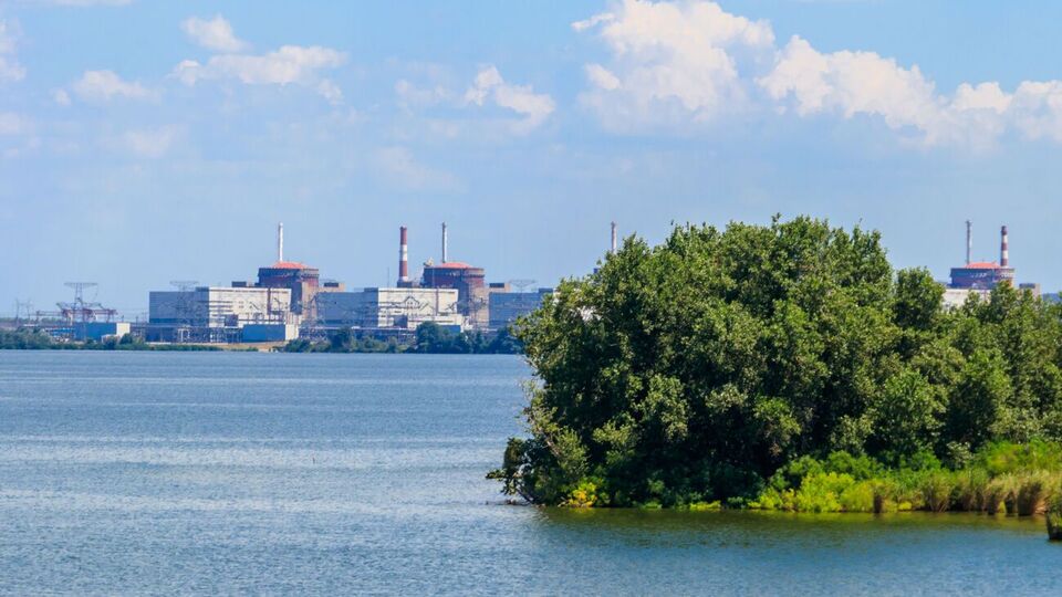 В "Енергоатомі" наголосили, що український персонал ЗАЕС докладає всіх зусиль для гарантування ядерної та радіаційної безпеки