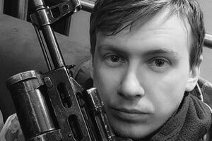 Фіногенов займався IT-системами для запобігання корупції, але після початку вторгнення РФ повернувся на фронт