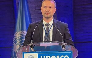 Шкарлет: У нас уже сьогодні є 48 тис. електронних девайсів від компанії Google і ЮНІСЕФ