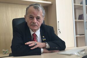 Джемилев отметил, что нарушение границы Украины наказывается лишением свободы