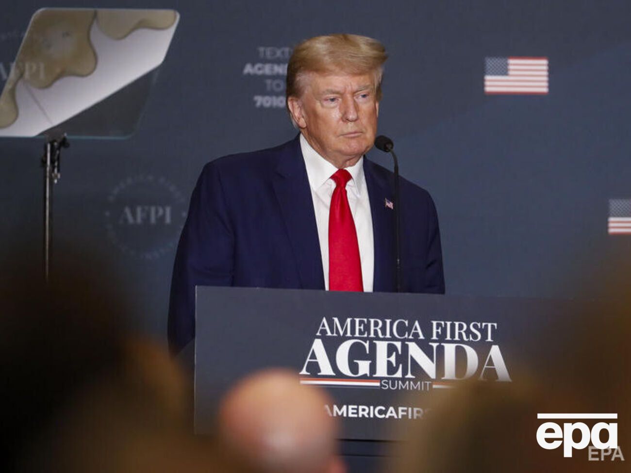 Увечері 8 серпня співробітники ФБР провели обшук у резиденції Трампа Мар-а-Лаго у Флориді