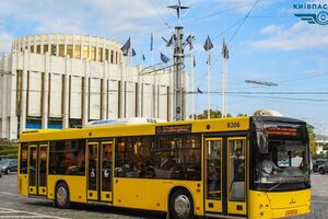 С 1 августа в Киеве наземный общественный транспорт во время воздушной тревоги останавливает движение