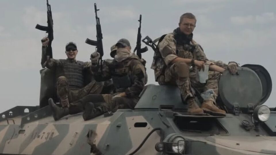 Полк ССО "Азов": Нам потрібні мотивовані та стресостійкі бійці, які готові повністю присвятити своє життя боротьбі