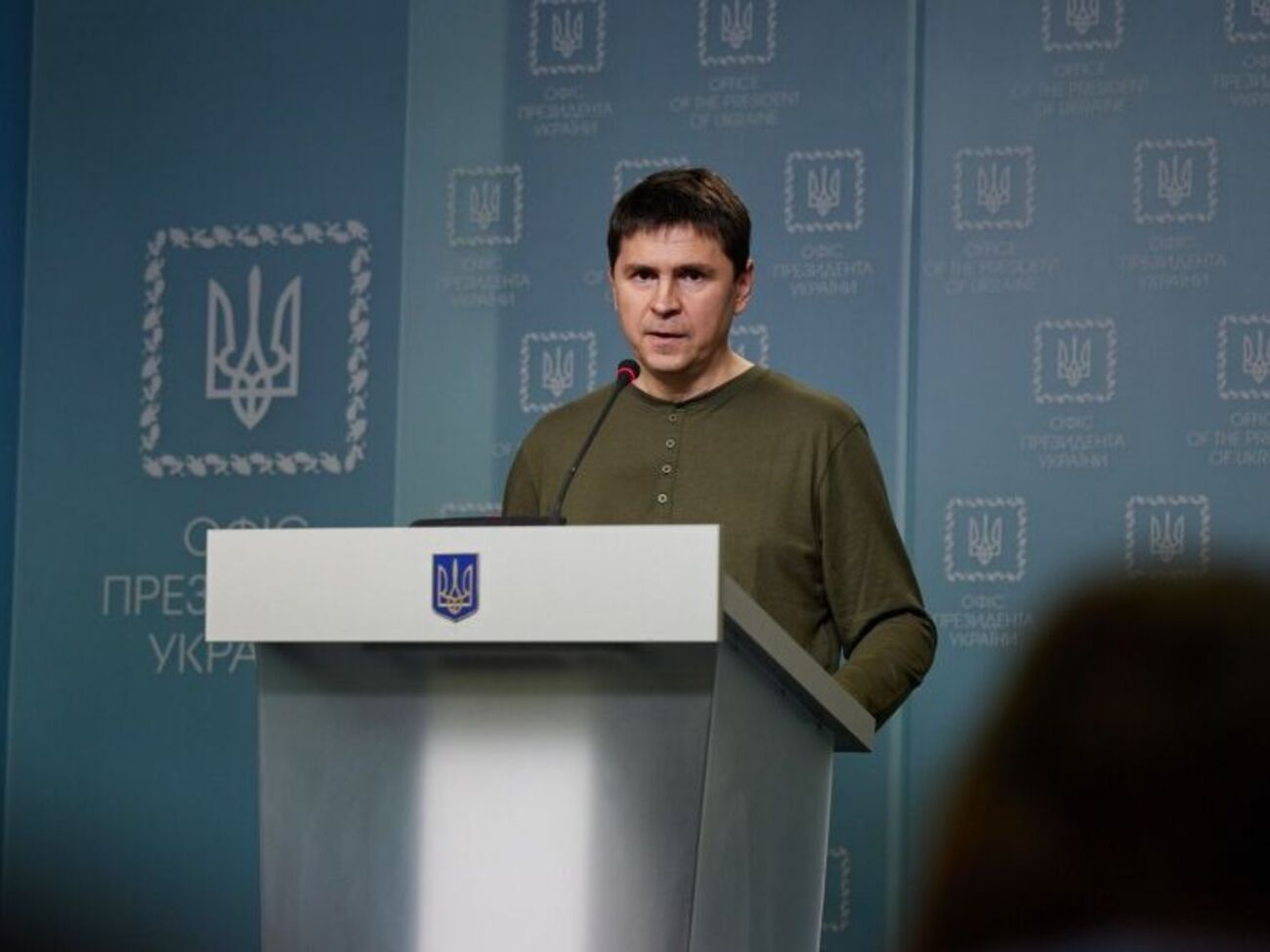 Подоляк побічно підтвердив активізацію ЗСУ на південному напрямку і прогнозує відхід загарбників із тимчасово окупованих територій