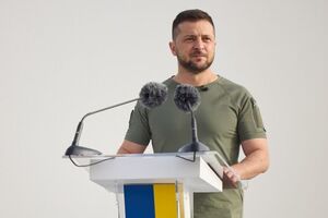 Если оккупанты хотят выжить, то им "пора бежать", отметил Зеленский