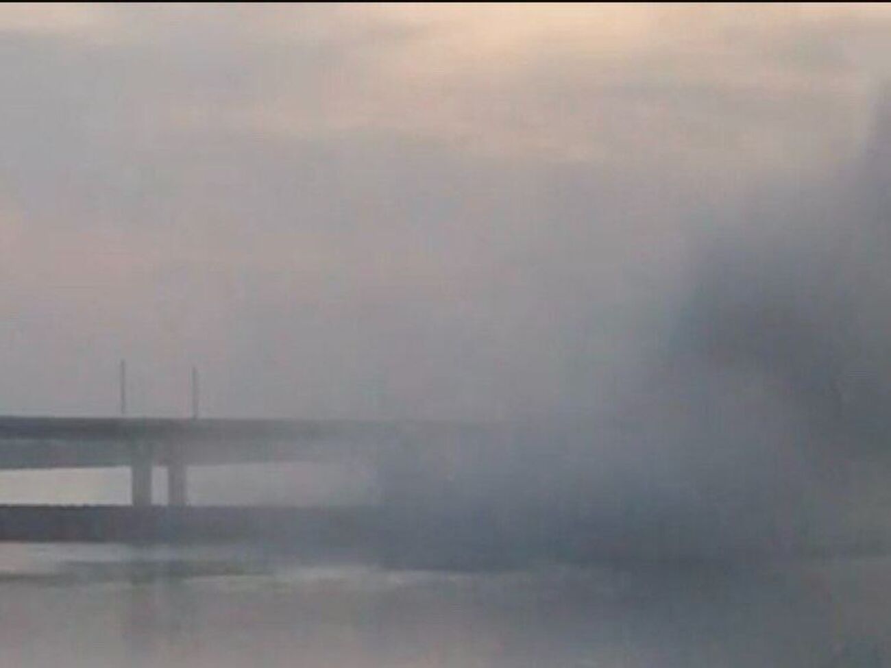 В Херсоне ВСУ, вероятно, поразили переправу оккупантов возле Антоновского моста