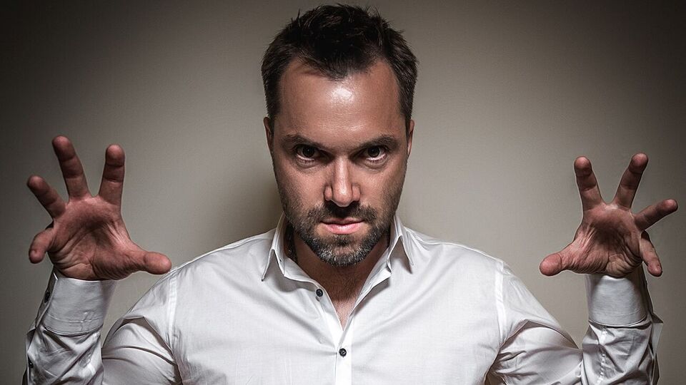 3 августа Арестовичу исполняется 47 лет