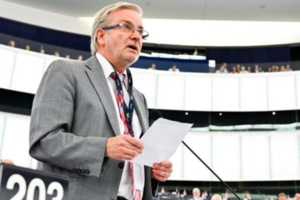 Галлер считает, что давление на Еврейское агентство – это "предупреждение" правительству Израиля от РФ за позицию по Украине