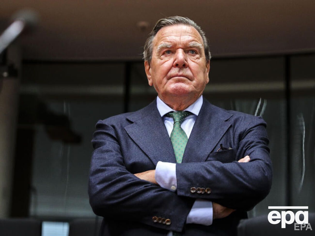 Колишній канцлер має намір продовжувати комунікацію з РФ