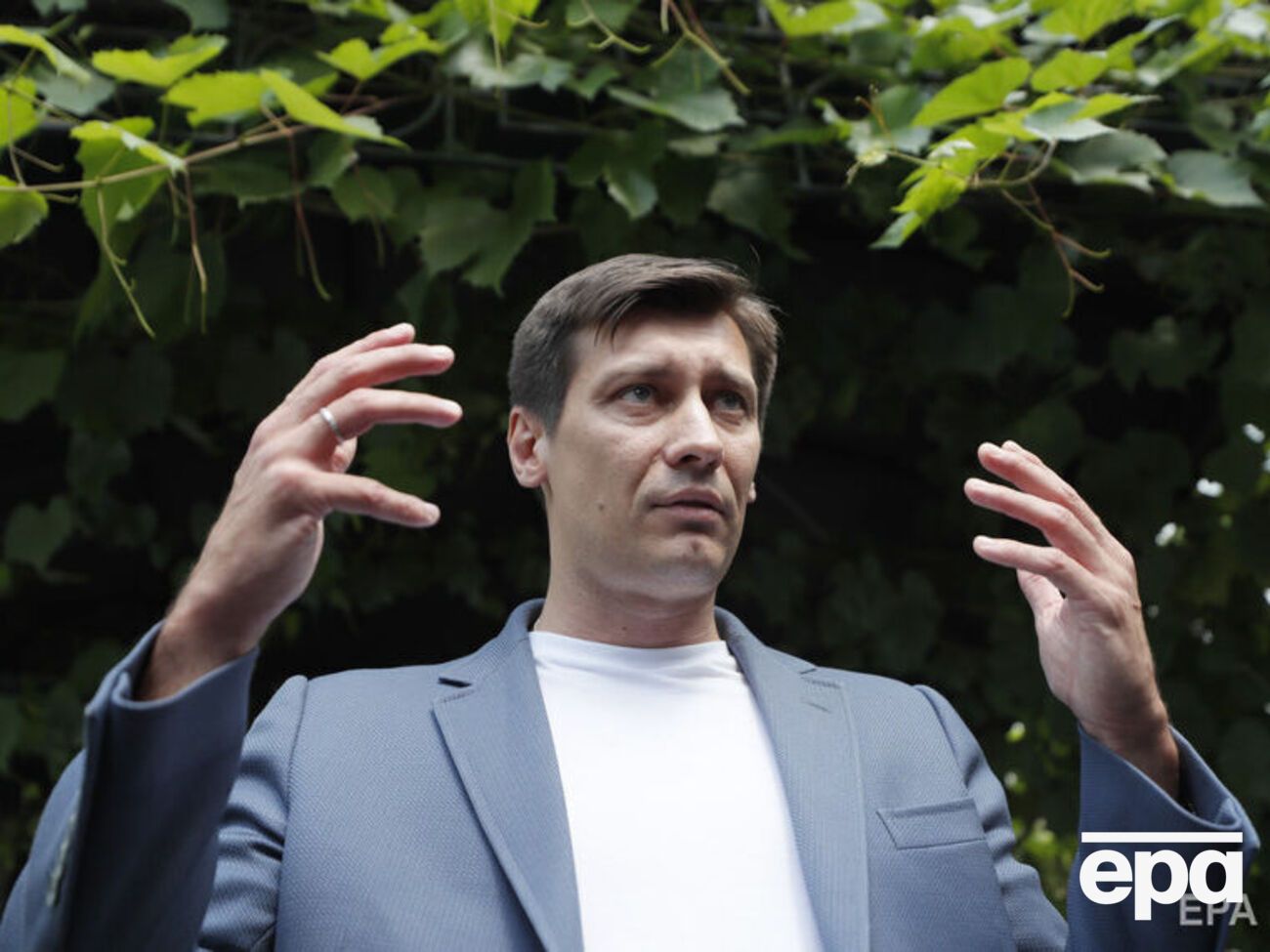 Если бы Путин вовремя увидел кулак, в 2011 году поехал бы в Геленджик пускать пузыри в аквадискотеку. Никакого 25-го срока