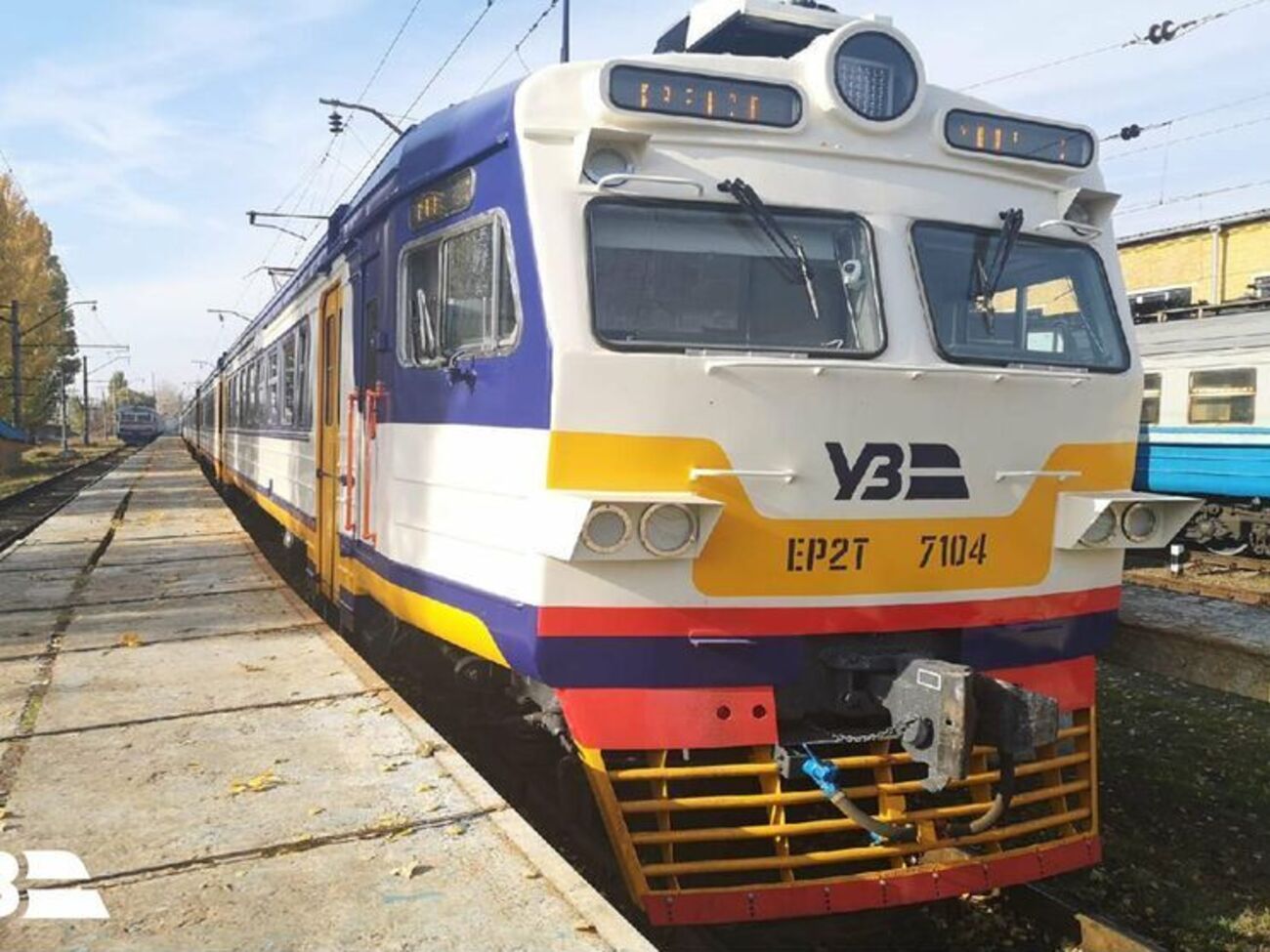 "Укрзалізниця" змінювала розклад низки поїздів, вони поступово повертаються до звичайних маршрутів