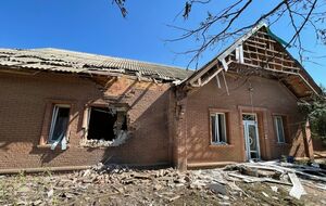 На базе Красного Креста взорвались четыре снаряда