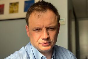 Теперь свои видео коллаборант Стремоусов записывает на новой локации