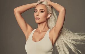 Кардашян: Баленси Барби