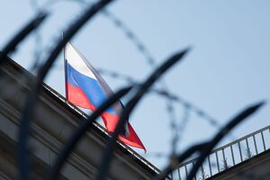 Как отмечает ВВС, в прошлом году Россия была на первом месте по количеству заявлений на получение шенгенских виз