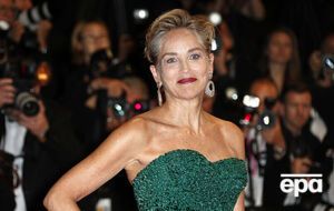 Наиболее известные фильмы с участием Стоун – "Основной инстинкт", "Дьяволицы", "Глория", "Игры богов"