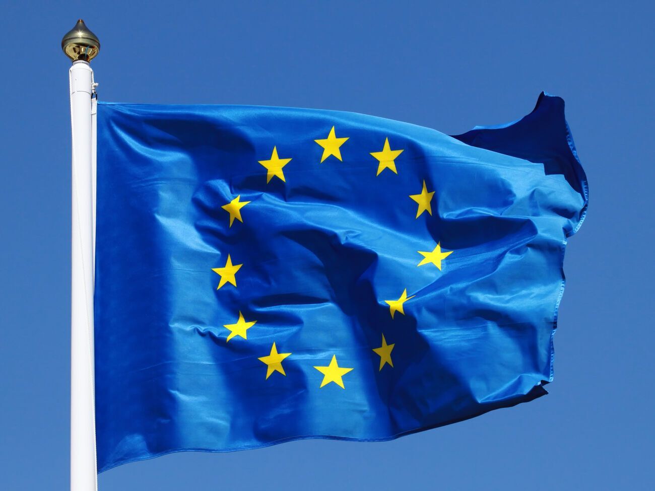 Украина движется к полноправному членству в ЕС, отметил Зеленский