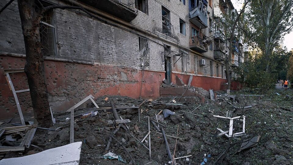 Оккупанты регулярно обстреливают Донецкую область