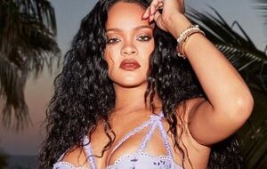 Рианна стала матерью в мае 2022 года