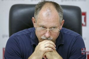 Жданов: Мы создаем себе иллюзию, что завтра дадут нам оружие – и мы пойдем вперед