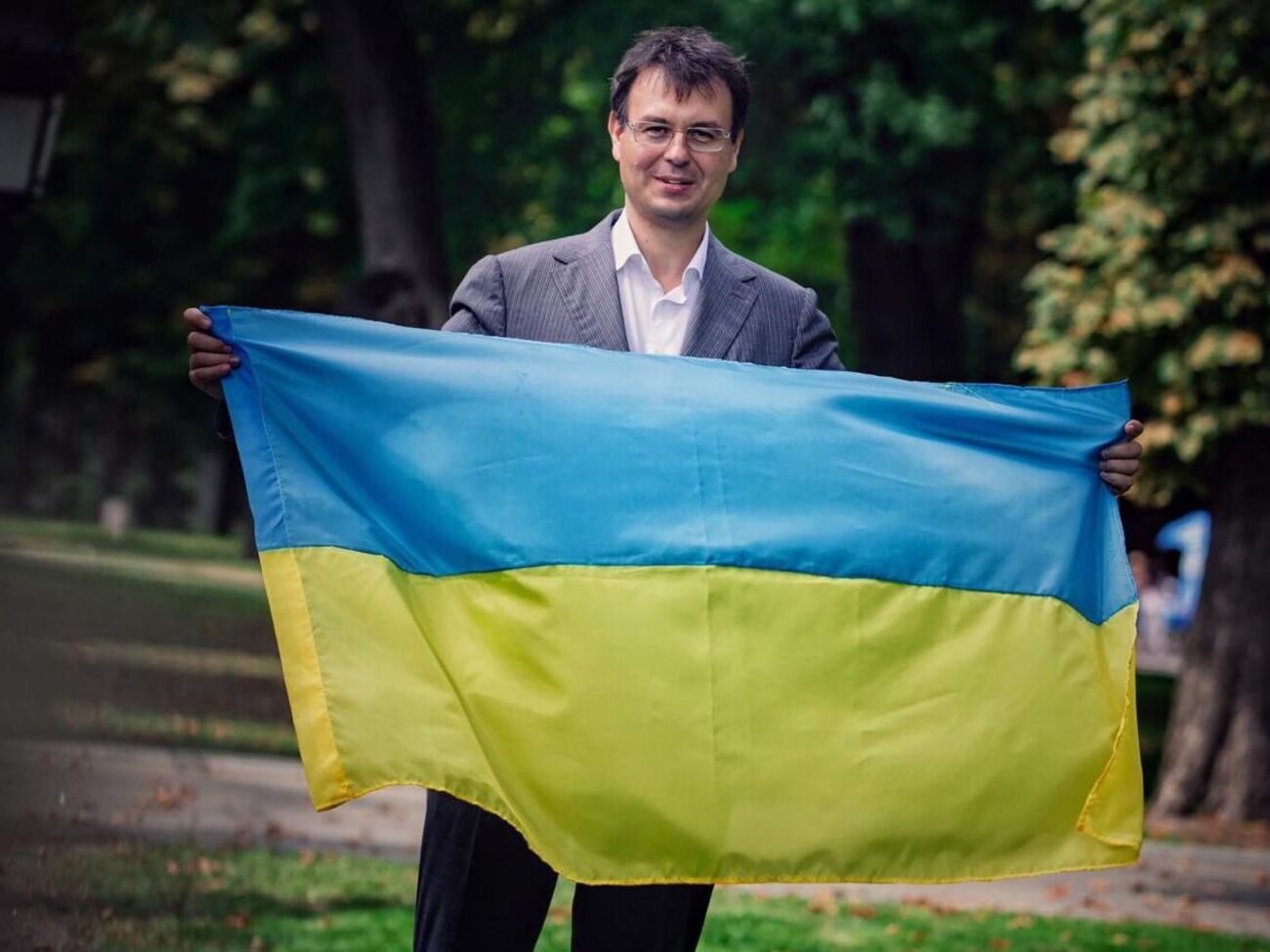 42% расходов сводного бюджета шло в первом полугодии на войну, отметил Гетманцев