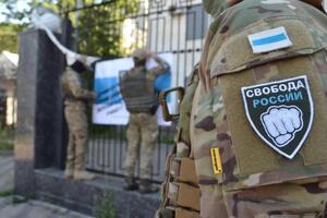Підписанти декларації назвали спільним біло-синьо-білий прапор