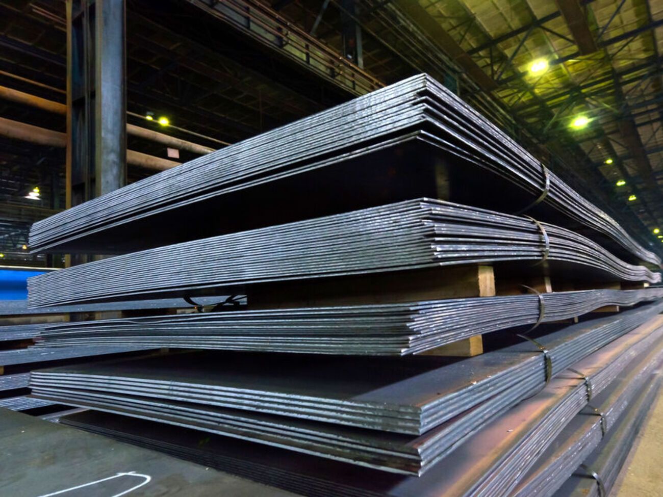 Объем экспорта стального проката упал на 61,4%