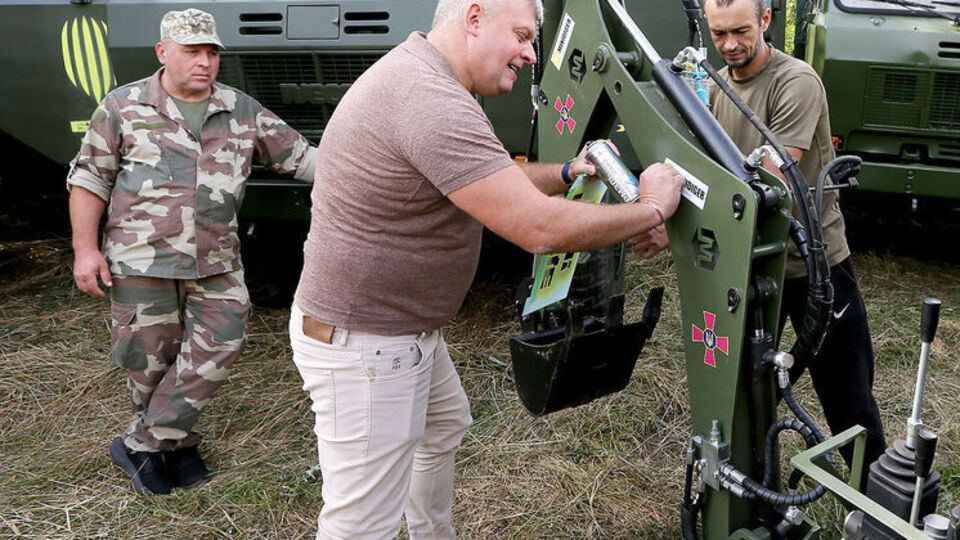 Hryhoriy Kozlovskyy: This is a small thank you to great people, thanks to whom we can now live our lives to the fullest, do what we love